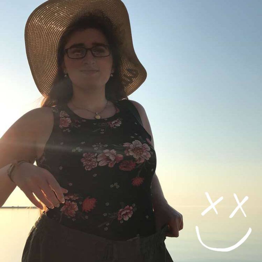 Meet your Posher, Elizabeth